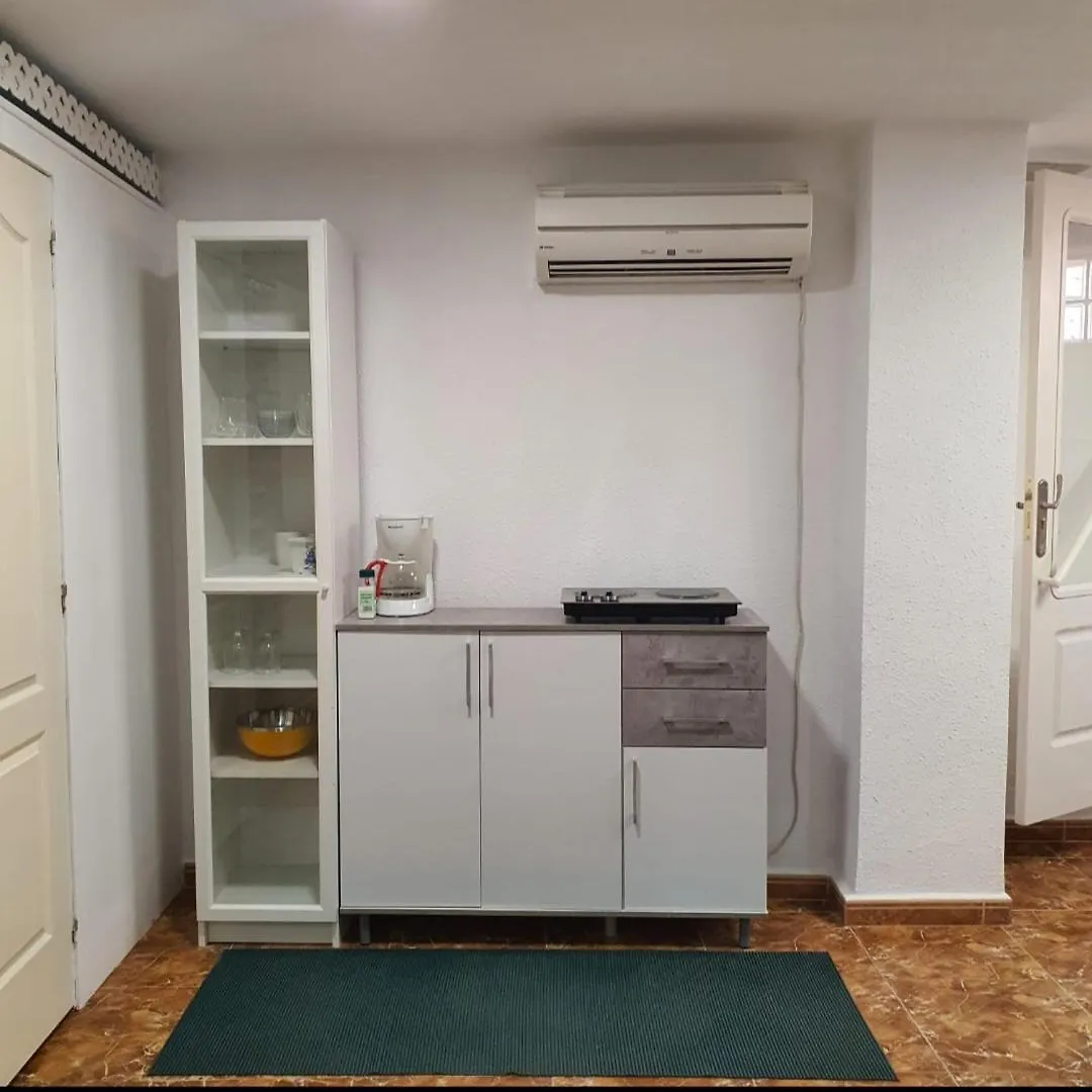 Cozy Rooms In Terraced House Fuengirola Δωμάτια σε οικογενειακή κατοικία