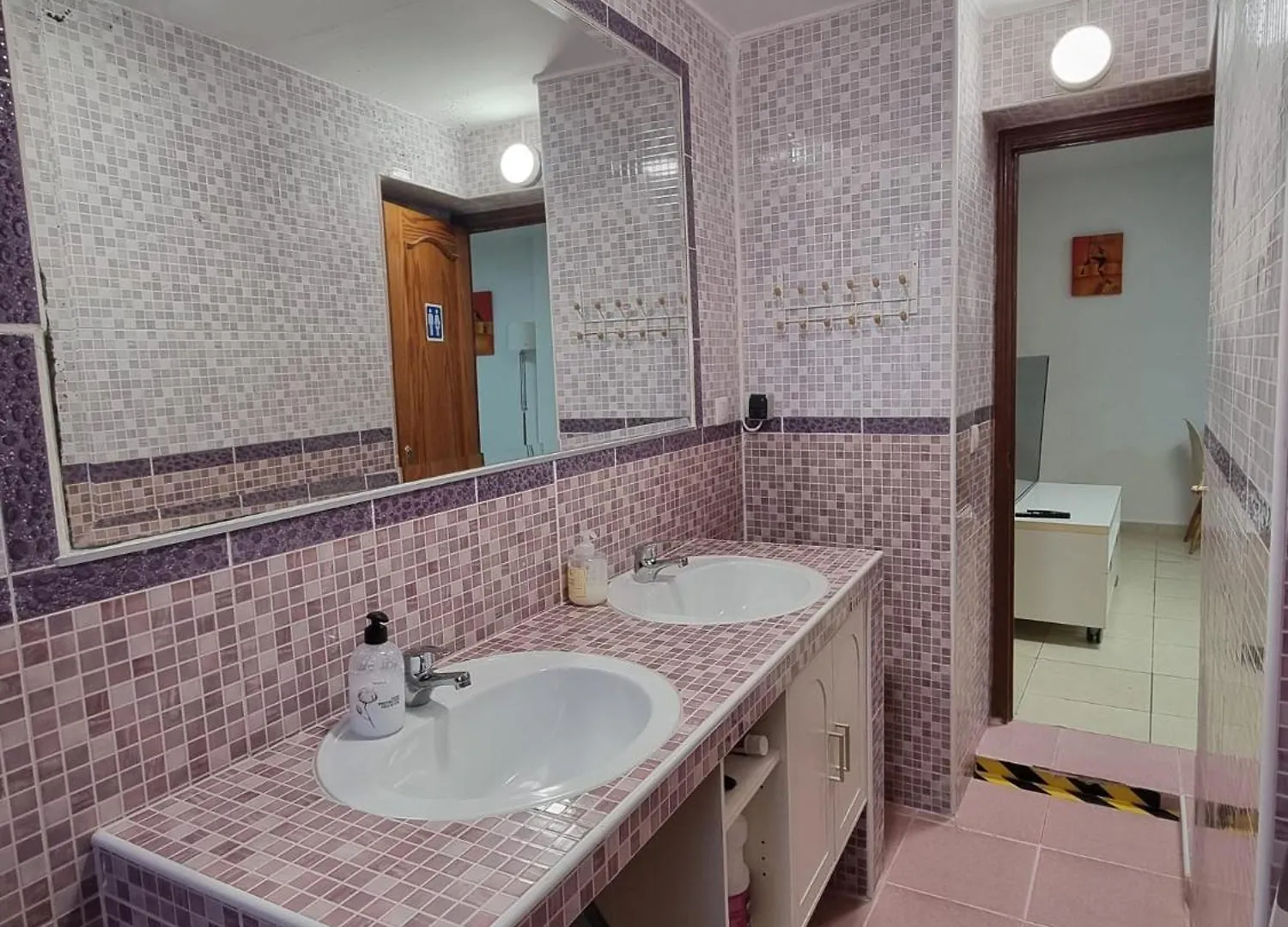 Cozy Rooms In Terraced House Fuengirola Δωμάτια σε οικογενειακή κατοικία